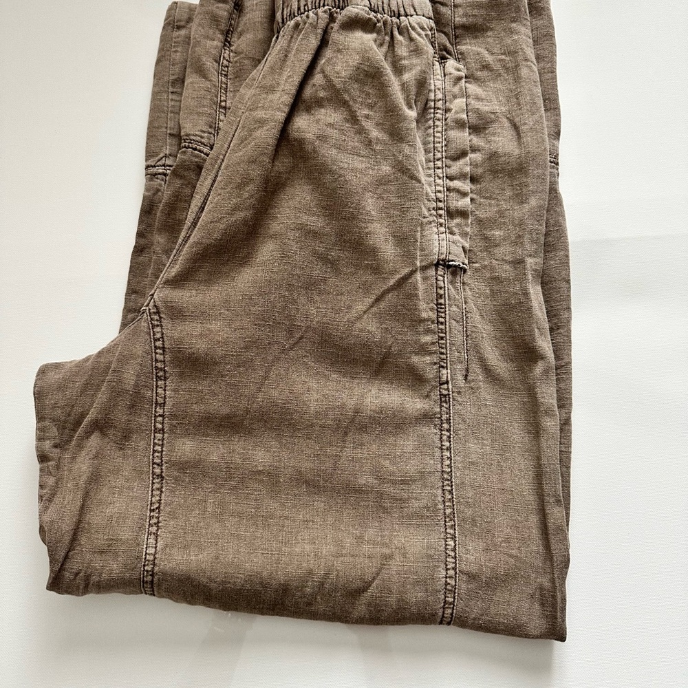 Free People Women’s Light Brown Cargo Pants/Wide Leg
